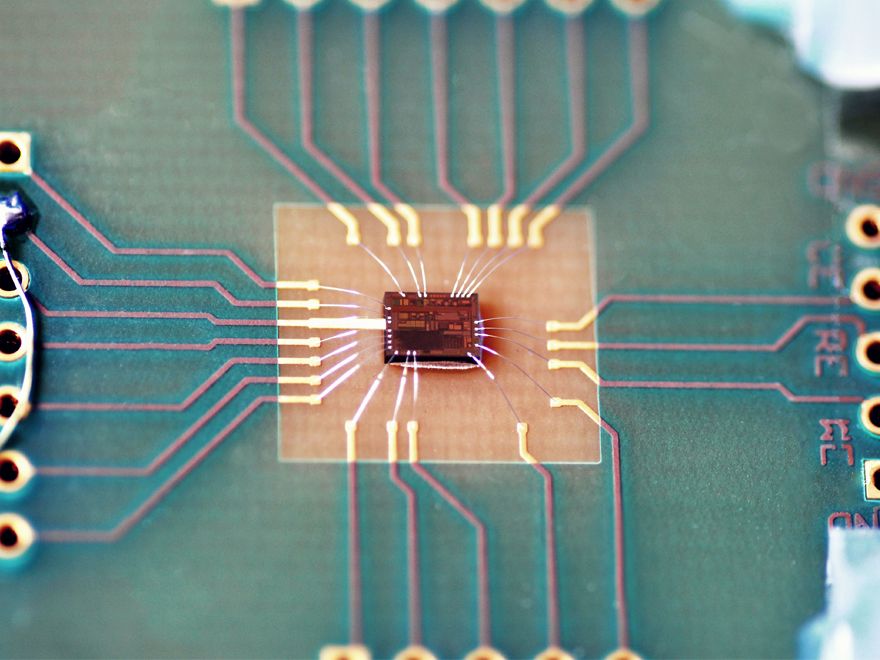 Am Fraunhofer IMS entwickelter Nano-Potentiostat für elektrochemische Biosensoren