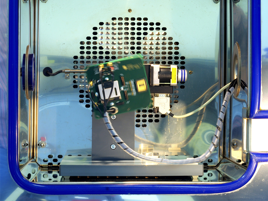 Die durch das Kooperationsmodell des IMS realisierte automatisierte Labortestumgebung für Druck, Temperatur, Beschleunigung, Feuchte einschließlich Referenzsensorik