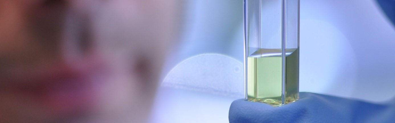 Fluoreszente Nanomaterialien für biofunktionale Nanosensoren