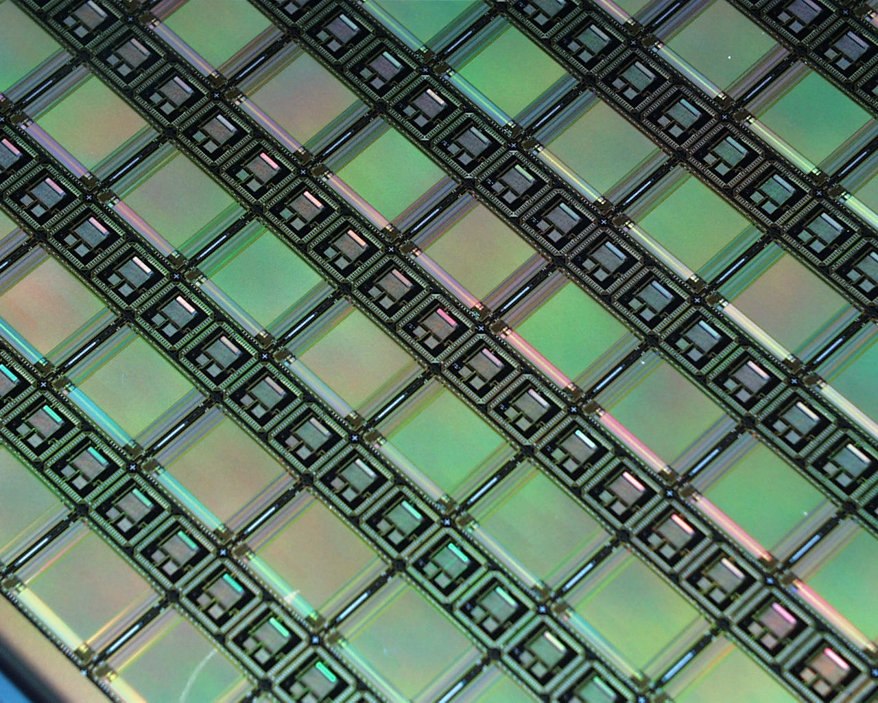 8“ Multiprojekt Wafer mit verschiedenen Sensor ASICs